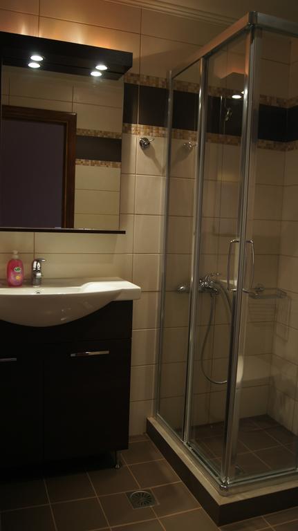 Episkopos Apartments Nikiana Ngoại thất bức ảnh